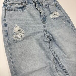 American‎ Eagle distressed boyfriend jeans